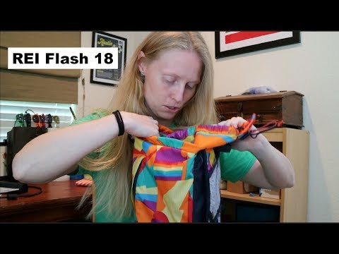 REI Flash 18 Bag Review