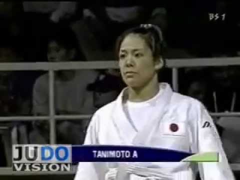 JUDO 2002 Asian Championships: Ayumi Tanimoto 谷本 歩実 (JPN) - Nandar Aung Lay (MYA)