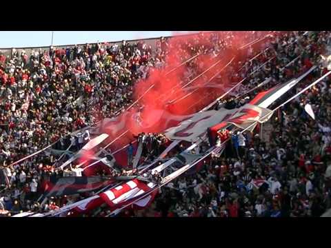 "En la Quema vos las vas a ver..." Barra: La Banda de la Quema • Club: Huracán • País: Argentina