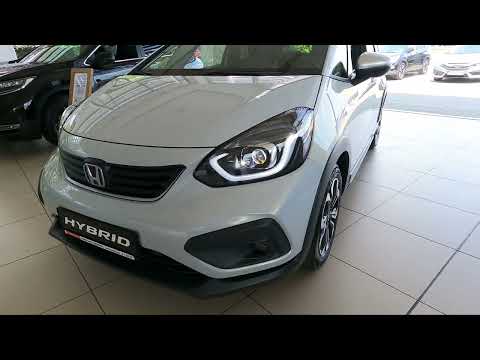 HONDA JAZZ CROSSTAR Executive Hybrid e-CVT 2022 Visual review exterior and interior