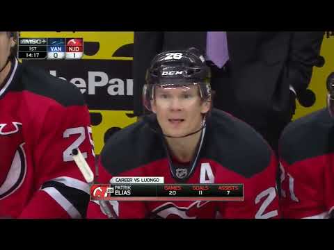 NHL   Oct.24/2013   Vancouver Canucks - New Jersey Devils