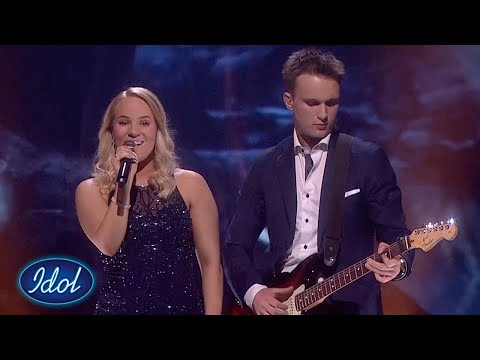Dommerne får sjokk når Oda plutselig har med kjæresten sin på scenen! | Idol Norge 2020