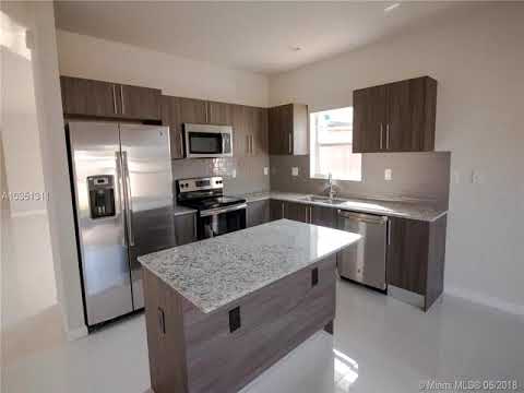 32004 SW 199 Ct ,Homestead,FL 33030  House For Sale