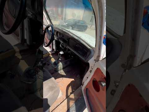 Este vocho funciona de puro milagro, increíble como son los vochos, no rajan!!! #DeTochoMorocho