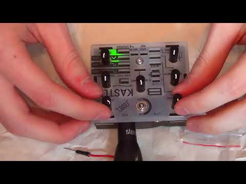 KASTLE SYNTH by Bastl Instruments - UNBOXING & DEMO