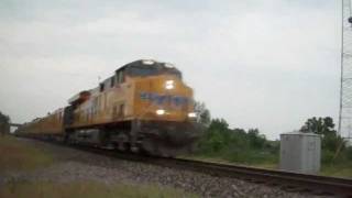 preview picture of video 'Union Pacific Engineer Special w/ UP 7454!!!! (05/20/2011) UP SADDU-20'