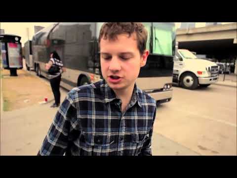 download lagu mp3 mp4 Isom Innis, download lagu Isom Innis gratis, unduh video klip Isom Innis