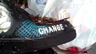 preview picture of video 'The worn out Obama Campaign  Runnin shoes'