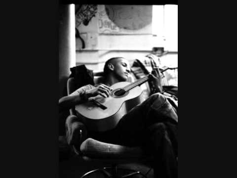 Kiffa & Alayi Mbengue  Acoustic version