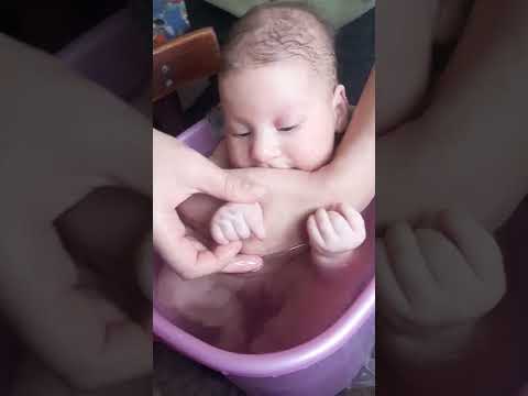 ana dgumpuca. 1.5 თვისს 🥰❤