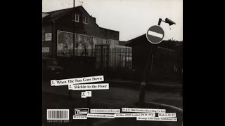 Arctic Monkeys - Stickin&#39; To The Floor