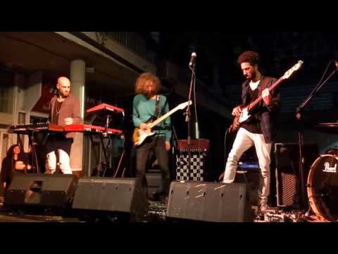 Tiny Fingers (Live!) + Markey Funk 22.3.17 in TEDER.FM