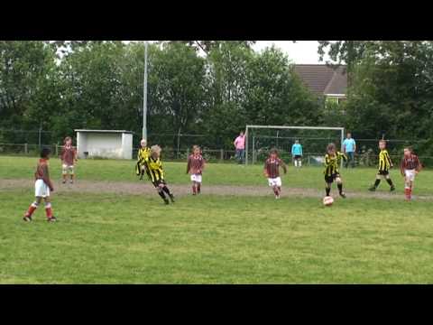 voetbaltoernooi BSC dd 21-05-09 2e wedstrijd DSO F11 - Monster F3.