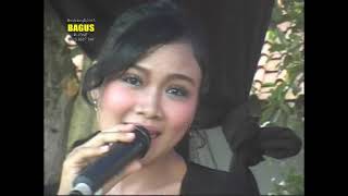 Download lagu Istri Teladan mp3