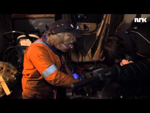 Snøballkrigen - Skuterreparasjon