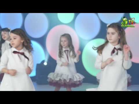 Acadele-Mix - Azi e mare sărbătoare (Do-Re-Mi-Show)