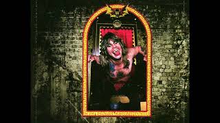 Ozzy Osbourne - Symptom Of The Universe (The Ritz, New York City, NY, USA, September 26, 1982)