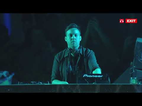 Maceo Plex - When The Lights Are Out(Maceo Plex live EXIT 2019)