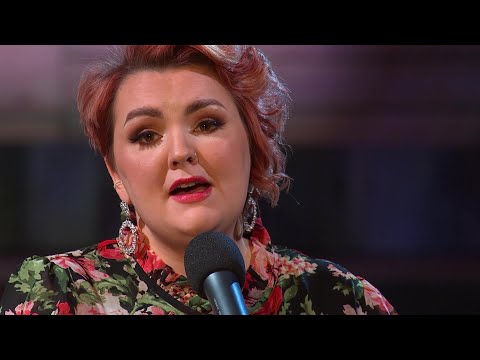 Bronwen Lewis - Cwm Rhondda