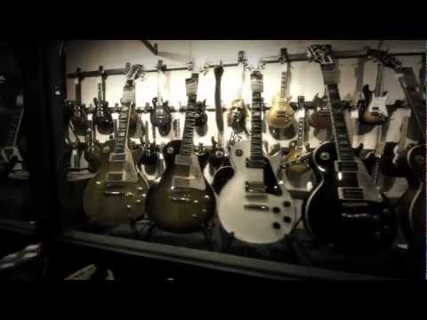 Timo "t!mo" Hofmann - Die Fäuste in den Himmel! vs. Tatwaffe (Official Video)