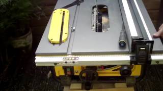 How to remove the riving knife on a Dewalt DW745 table saw [re-upload due to channel migration]