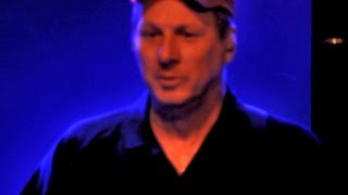 Adrian Belew Power Trio Live Young Lions / Beat Box Guitar