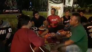Download lagu Mars REMBOL76 , dulur rembol seduran sak mangane mp3 Download lagu Mars REMBOL76 , dulur rembol seduran sak mangane mp3
