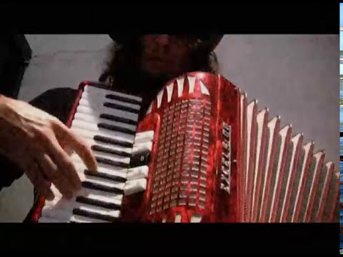 Katushka Gypsy Russian Accordion lessons with Assi Rose