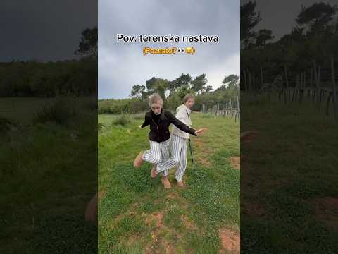 Svima se ovo dešava 🫣💚 #balkangirl #challenge #twinmoments #funny #viral #nature #school #twins