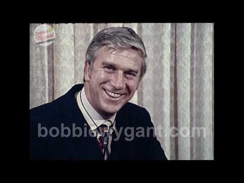 Leslie Nielsen "Bracken's World" 1970 - Bobbie Wygant Archive