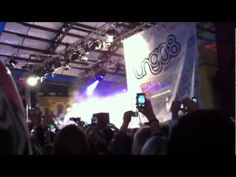 The voice'11 chris medina live