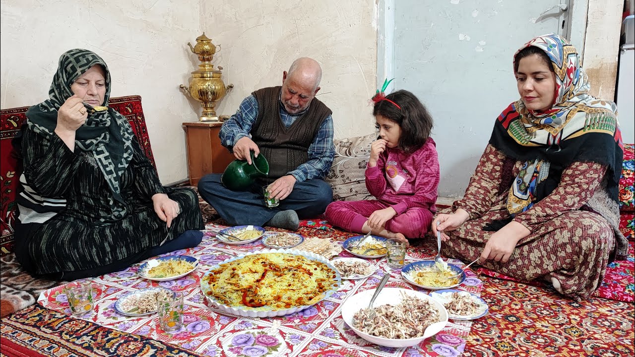 Village Life in Heavy Snow! Traditional Chickpea Rice Recipe in the Rural 🌨️🍚