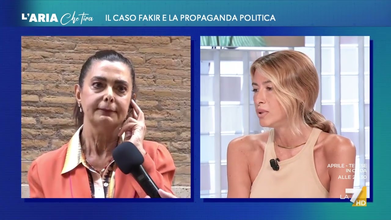 Scontri a Bologna, Annalisa Chirico contro Laura Boldrini: "C'è un morto, diamo alla ...