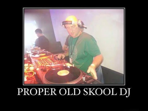 Paddy Frazer live from the studio in the mix😜