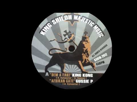 KING KONG & GUSSIE P - DEM A FAKE + AFRIKAN GATE (Dokrasta Sélection)