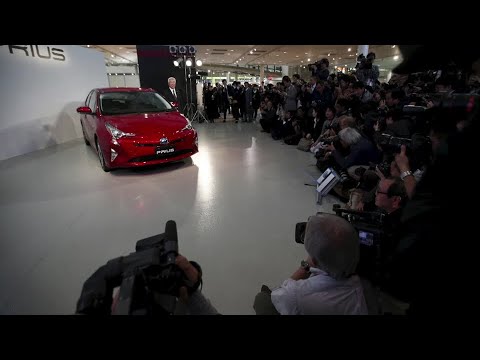 トヨタがVWを破り、世界一の自動車販売台数に (Toyota beats VW, becomes World's best car seller)