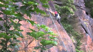 preview picture of video 'Kids Cragging it at Baildon Bank'