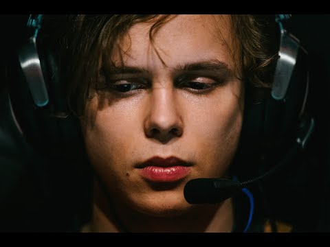 Pro Player Dyrachyo Dominates with Terror Blade: Dota 2 Gameplay