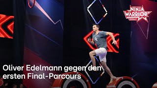 Oliver Edelmann verliert den Kampf gegen den ersten Final-Parcours | Ninja Warrior Germany 2022