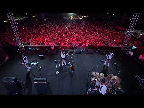 [4K] QWER 영남대학교 축제 '고민중독' 무대 직캠 l 240524 뒷캠