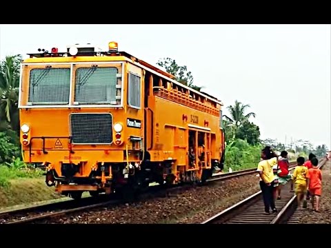 Kereta Api Plasser Theurer 09-32 CSM Maju Mundur - Plasser Theurer 09 ...