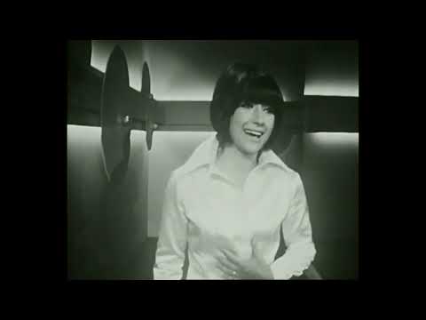 Isabella iannetti a "Un Disco per l'estate 1969" canta "Cuore Innamorato"