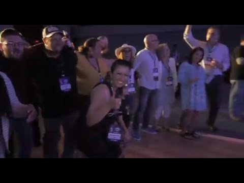 Play Video Youtube Video