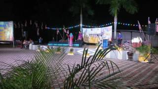 Download lagu Sajak 'Sehati Sejiwa' oleh En.Md.Rasul & Azmyra Azmi diiringi muzik piano 'Warisan' oleh Chew mp3 Download lagu Sajak 'Sehati Sejiwa' oleh En.Md.Rasul & Azmyra Azmi diiringi muzik piano 'Warisan' oleh Chew mp3