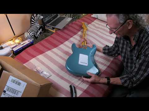 Squire Classic Vibe 50's...Unbox and Impressions...Sherwood Green