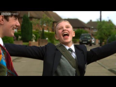 Dancing in the Street / Melody Crescent Medley - Beautiful People - BBC Two