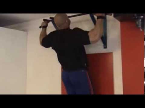 Daz Ball showing the pull-ups 1