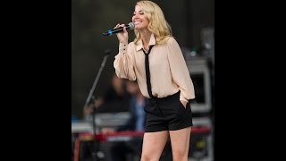 Morgan James "Heart Shake" Chateau St Michelle