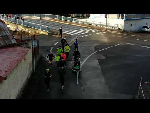 Vánoční běh Louny 2019 air