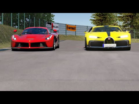 Bugatti Chiron Pur Sport vs Ferrari LaFerrari at Ebisu West